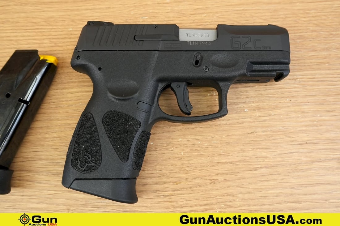 TAURUS G2c 9mm Pistol. Excellent. 3.25" Barrel. Shiny Bore, Tight Action Semi Auto Featuring a (1 of 11)