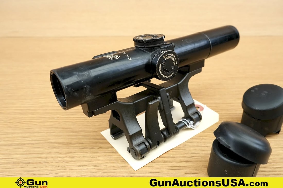 Hensoldt Wetzlar COLLECTOR'S Scope . Very Good. Fixed 4x Scope, Illuminated Reticle, Installed on a (1 of 10)