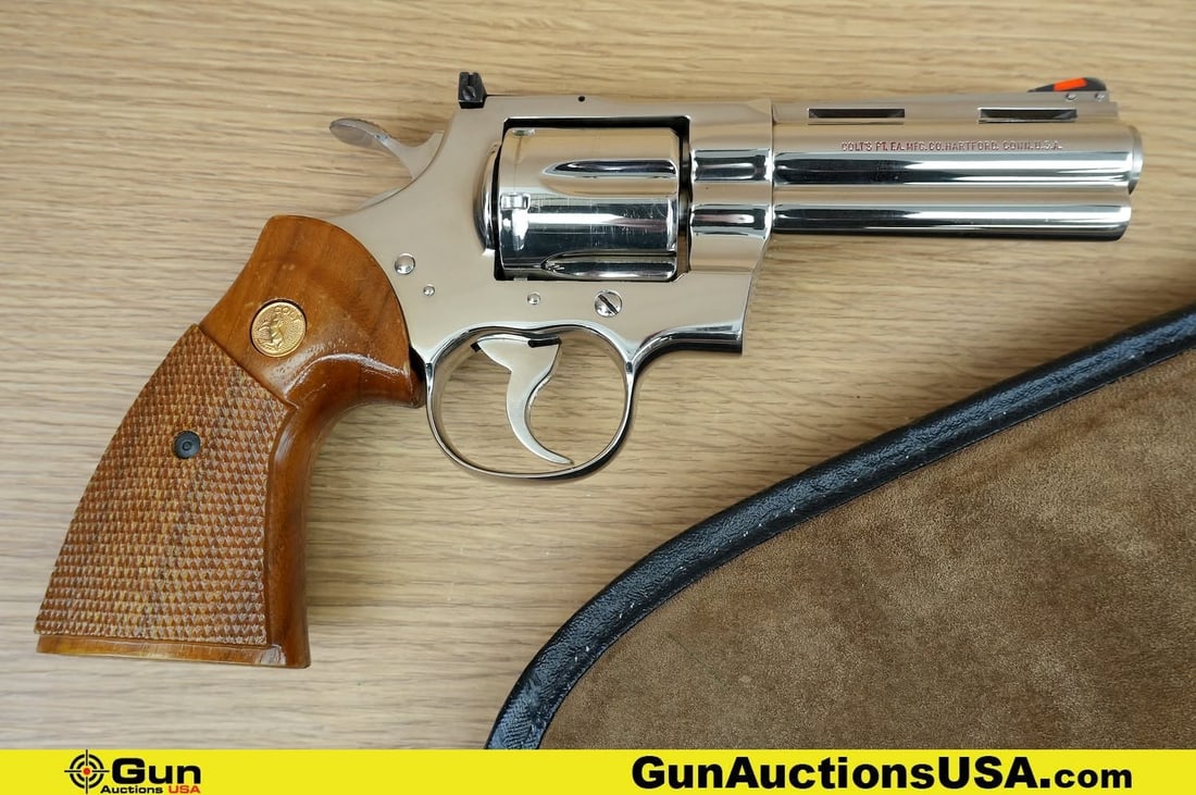 COLT 1983 PYTHON .357 MAGNUM SNAKE GUN Revolver. Excellent. 4" Barrel. Shiny Bore, Tight Action . (1 of 17)