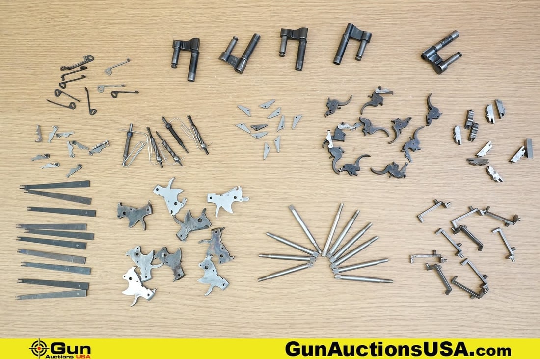 S&W Revolver Parts Parts . Good Condition, Normal Handling Marks. . Approx. 100 S&W Revolver Parts. (1 of 12)