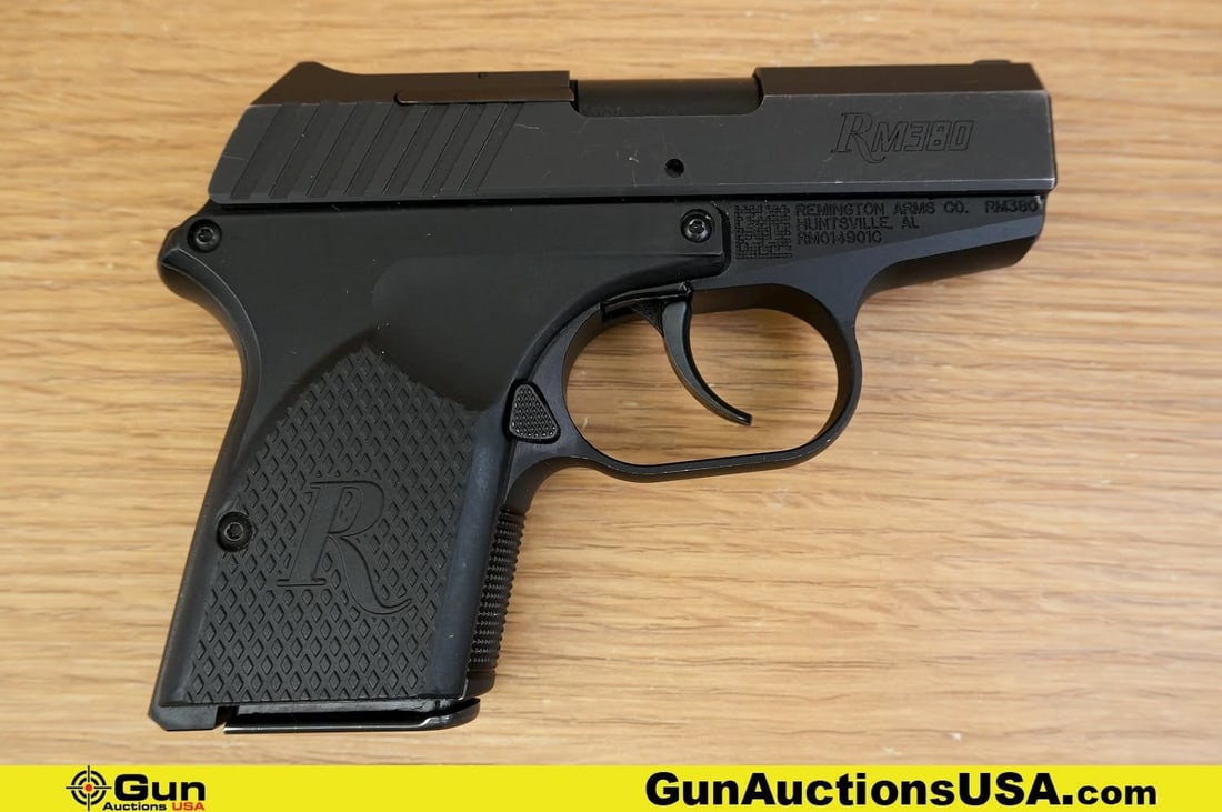 REMINGTON RM380 .380 AUTO Pistol. Very Good. 1.75" Barrel. Shiny Bore, Tight Action Semi Auto . (1 of 8)
