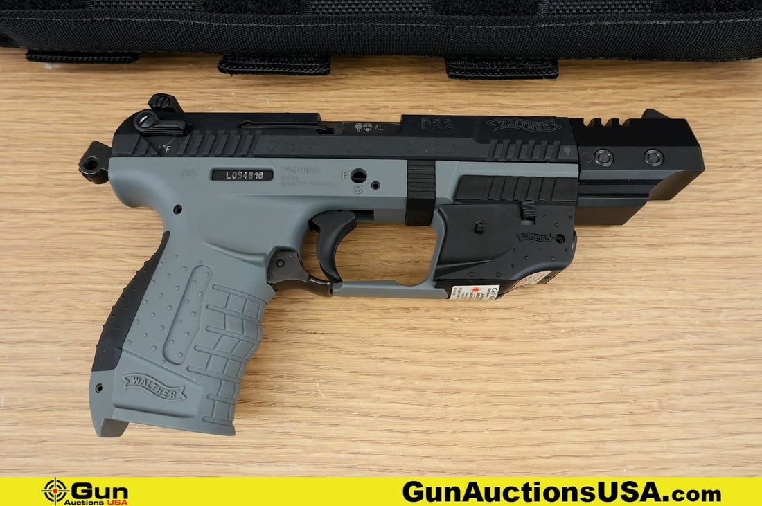 CARL WALTHER/ S&W P22 .22 LR Pistol. Excellent. 3.75" Barrel. Shiny Bore, Tight Action Semi Auto .: CARL WALTHER/ S&W P22 .22 LR Pistol. Excellent. 3.75" Barrel. Shiny Bore, Tight Action Semi Auto . Features a Lightweight Polymer frame, Pre-Installed Compensator, Ergonomic Grip, Fixed Front And Rear