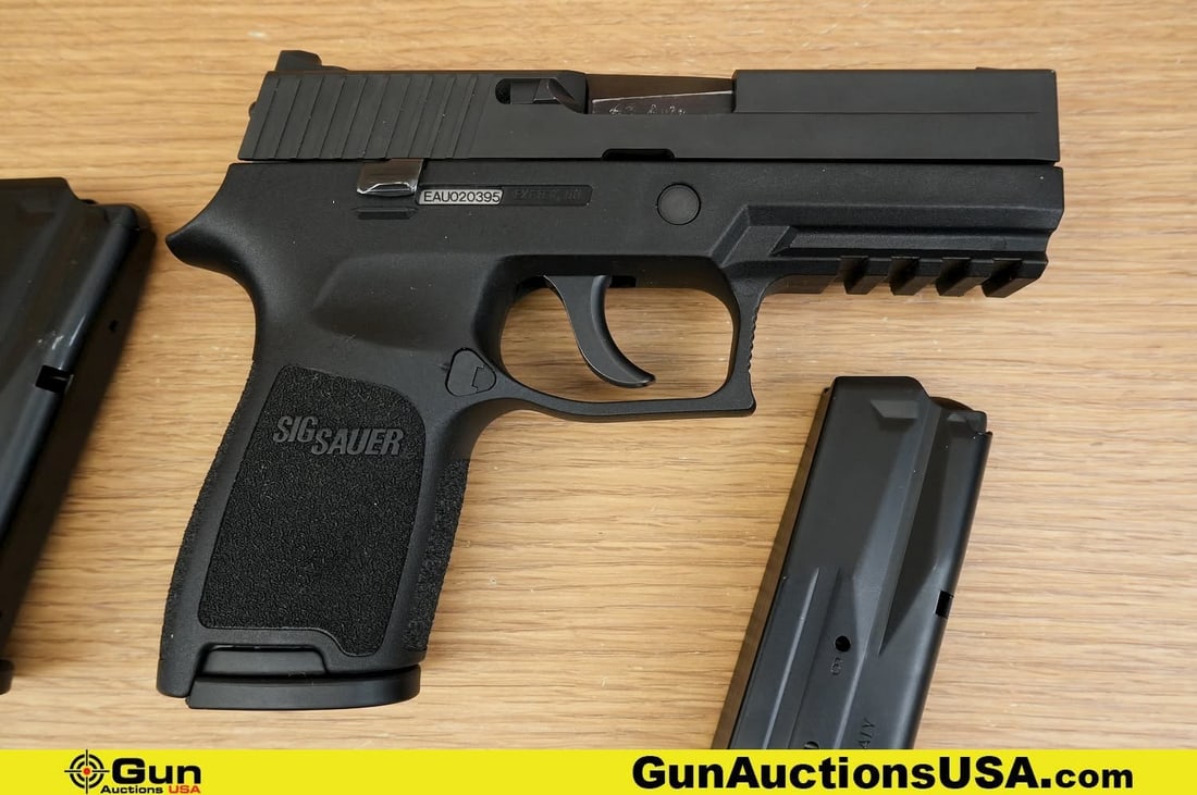 SIG Sauer P250 .45 AUTO Pistol. Excellent. 3" Barrel. Shiny Bore, Tight Action Semi Auto . Features (1 of 12)