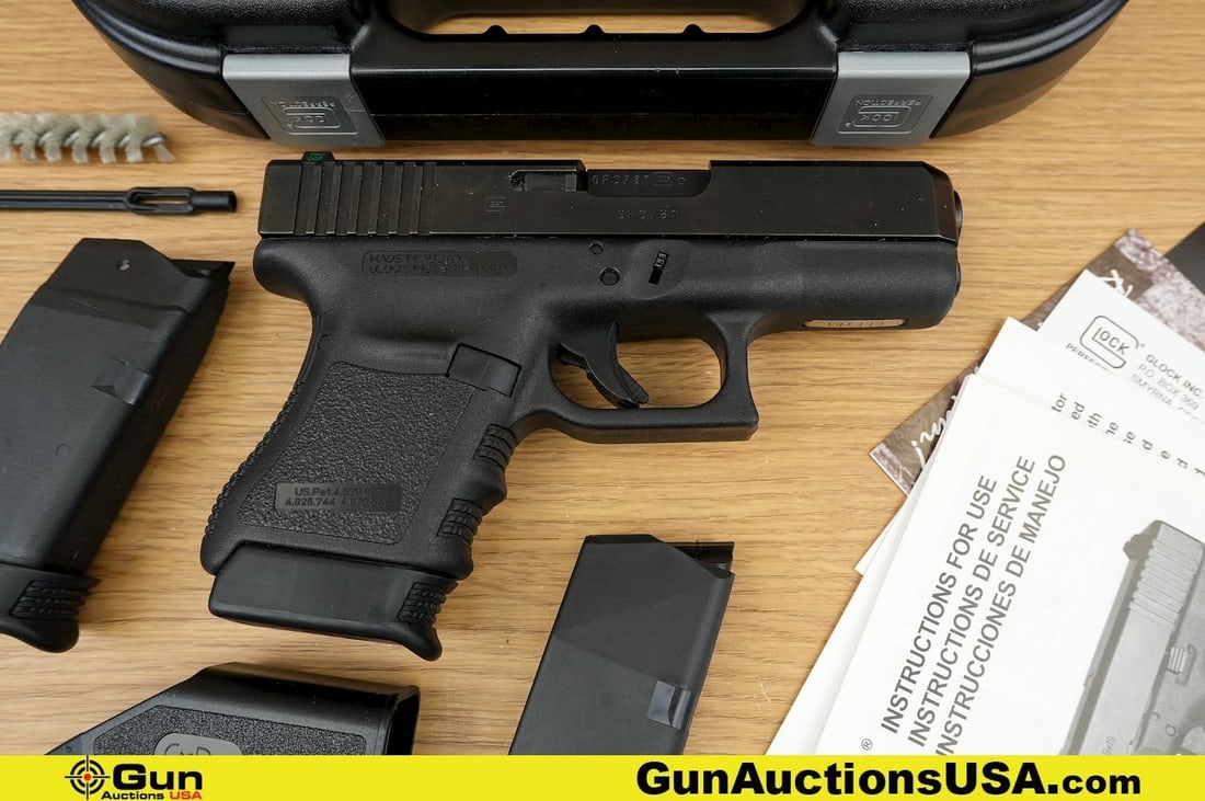 Glock 30 .45 AUTO Pistol. Excellent. 3.5" Barrel. Shiny Bore, Tight Action Semi Auto . Striker (1 of 17)