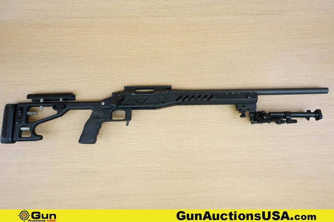 REMINGTON 700 308 WIN FREE FLOAT BARREL Rifle. Excellent. 24" Barrel. Shiny Bore, Tight Action Bolt (1 of 11)