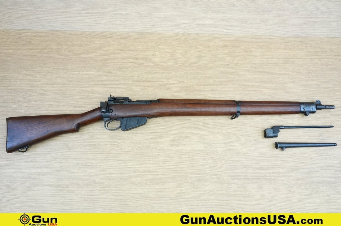 ENFIELD NO.4 MK.1 .303 BRITISH COLLECTOR'S Rifle. Very Good. 25" Barrel. Shiny Bore, Tight Action (1 of 20)