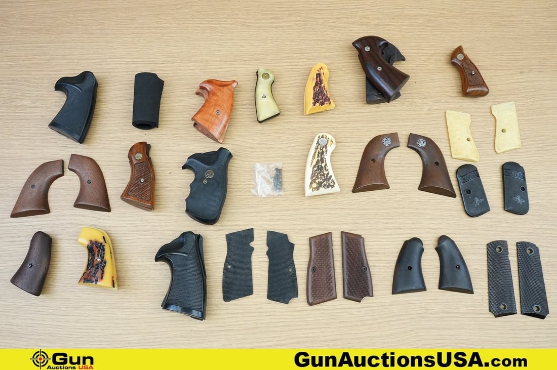 Pachmayr, Walther, S&W, Etc. Grips. Very Good. . 20 Assorted Pistol and Revolver Grips. . (83146) (1 of 20)