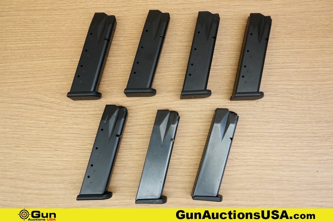 Mec-gar, Promag P226 9MM . Excellent. Magazines. Seven 18 Rd 9MM Mags. . (83602) (GSCM79) (1 of 10)