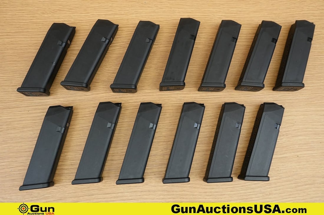 GLOCK 17 9MM . Very Good. Magazines. Twelve 17 Rd 9mm Mags, and One 10 Rd 9mm Mags. . (83615) (1 of 12)