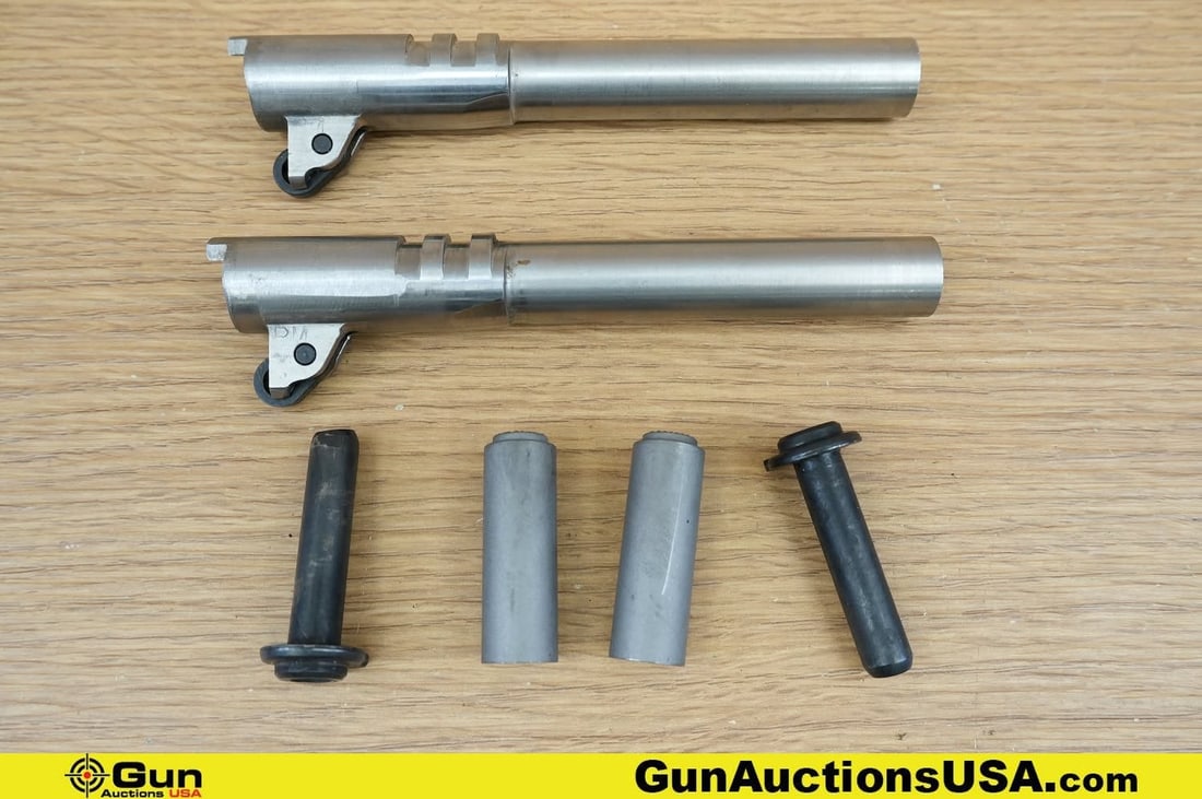 Colt Barrel Kits. Very Good. . Two Barrel Kits. . (83503) (GSCM37) (1 of 7)
