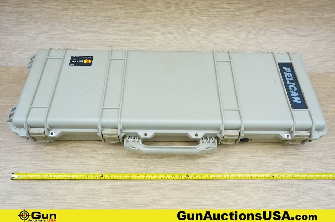 Pelican 1720 Gun Case. Good Condition, Normal Handling Marks. . One Pelican 1720, Rifle/ Shotgun (1 of 9)