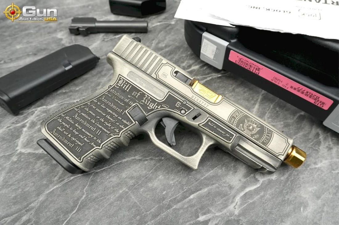 Glock 19 DONALD J TRUMP 9X19 THREADED BARREL Pistol. Excellent. 4.25" Barrel. Shiny Bore, Tight (1 of 20)