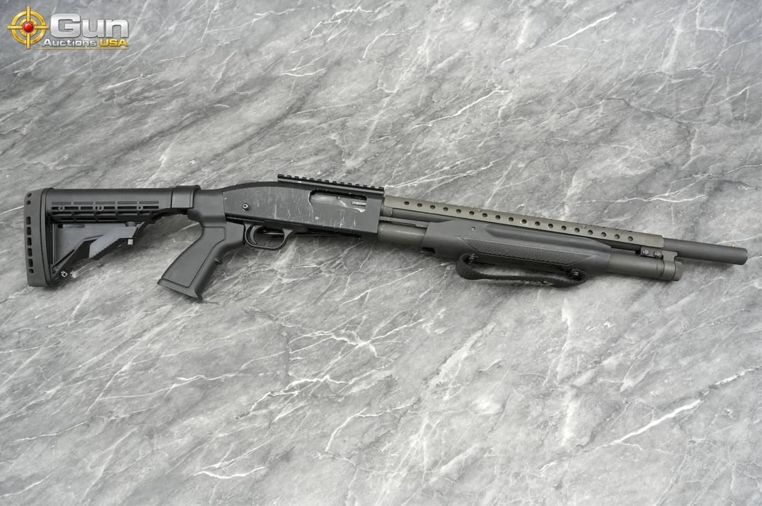 Mossberg 500 12 GA. Pump Action Shotgun 18" Barrel, Shiny Bore, Tight Action sn:U433677 Very Good (1 of 13)