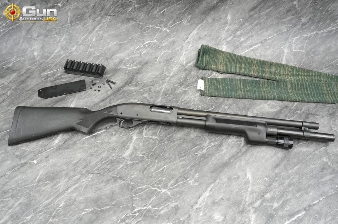 REMINGTON 870 EXPRESS MAGNUM 12 ga. Shotgun. Good Condition, Normal Handling Marks. 18" Barrel. (1 of 15)