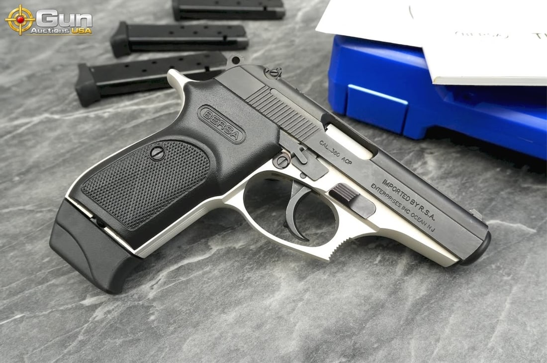 BERSA THUNDER 380 .380 ACP Pistol. Excellent. 3.5" Barrel. Shiny Bore, Tight Action Semi Auto .: BERSA THUNDER 380 .380 ACP Pistol. Excellent. 3.5" Barrel. Shiny Bore, Tight Action Semi Auto . Features a compact frame, ergonomic grip, drift adjustable front and rear sights, three dot system. Ligh