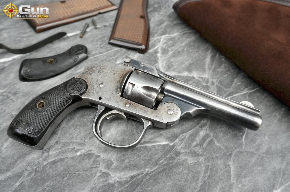 IVER JOHNSON TOP BREAK .32 S&W Revolver. Needs Repair. 3" Barrel. Features a fading blued finish, (1 of 11)