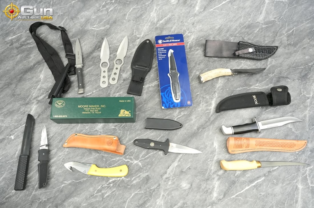 Assorted knife lot with Buck, Ka-Bar, etc. Very Good Condition oveall, This collection features a: Assorted knife lot with Buck, Ka-Bar, etc. Very Good Condition oveall, This collection features a Ka-Bar USMC fixed blade knife, a Buck 119 with sheath, a Smith & Wesson H.R.T. boot knife, a Rapala fi