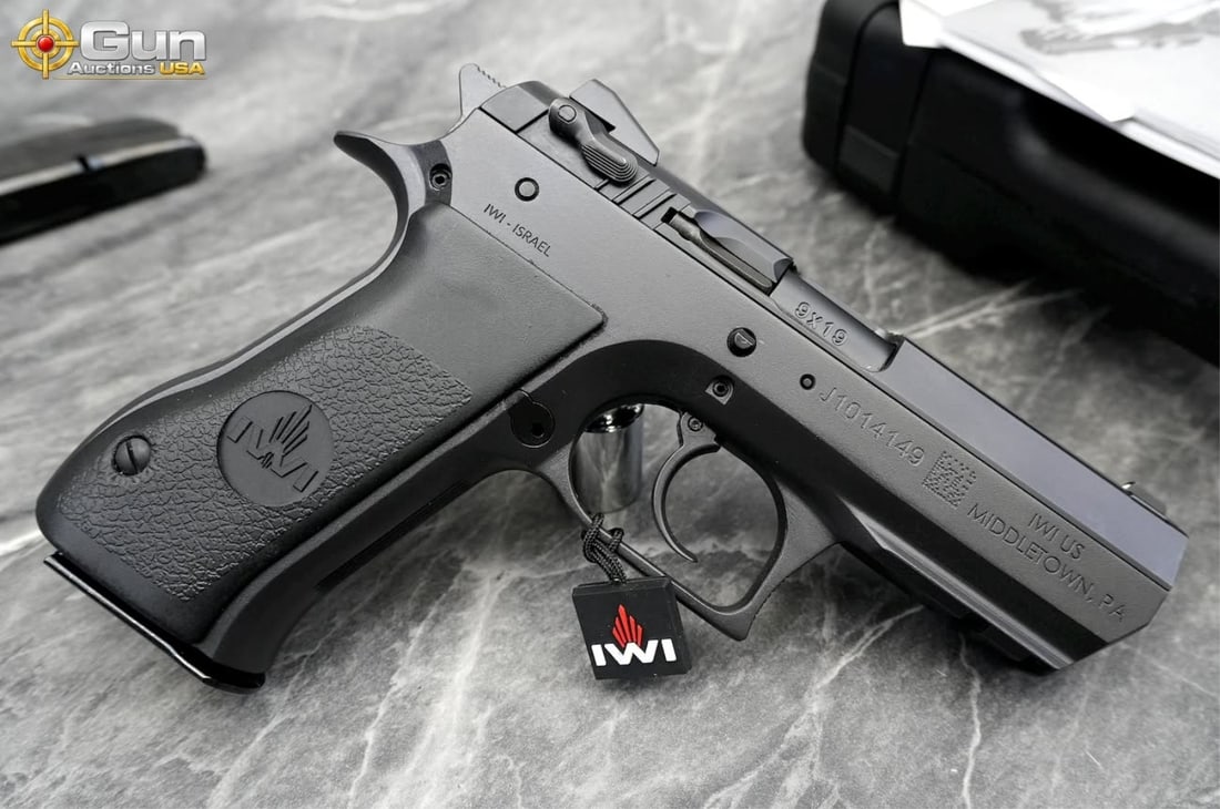IWI JERICHO 941 RS 9X19 Semi Auto Pistol, 3.75" Barrel, Excellent Condition, Shiny Bore, Tight (1 of 16)