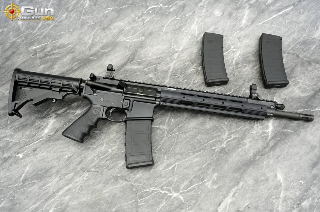 Ruger SR-556 5.56 MM Semi Auto Rifle, 16.75" Barrel, Excellent Condition, Shiny Bore, Tight Action,: Ruger SR-556 5.56 MM Semi Auto Rifle, 16.75" Barrel, Excellent Condition, Shiny Bore, Tight Action, sn:591-22935This AR-platform rifle features a two-stage trigger from Ruger's SR-556 line, with a fre