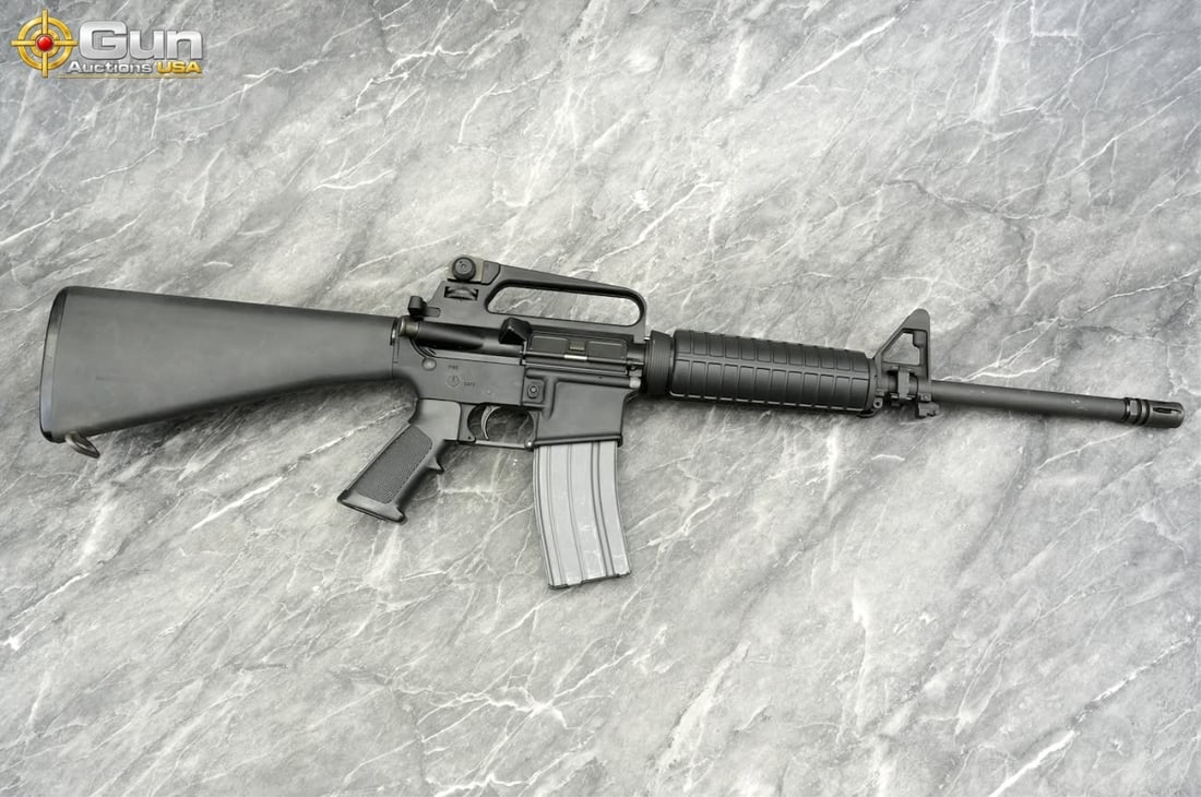 Bushmaster XM15-E2S .223-5.56MM THREADED BARREL Semi Auto Rifle, 18" Barrel, Very Good Condition,: Bushmaster XM15-E2S .223-5.56MM THREADED BARREL Semi Auto Rifle, 18" Barrel, Very Good Condition, Shiny Bore, Tight Action, sn:BFI448228This AR-15-style rifle features a threaded barrel with an A2 fla