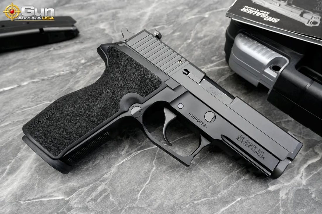SIG SAUER P227 .45 AUTO Semi Auto Pistol, 3.5" Barrel, Excellent Condition, Shiny Bore, Tight: SIG SAUER P227 .45 AUTO Semi Auto Pistol, 3.5" Barrel, Excellent Condition, Shiny Bore, Tight Action, sn:51B006791This very nice, full-size service pistol from Sig Sauer's Exeter, New Hampshire facili