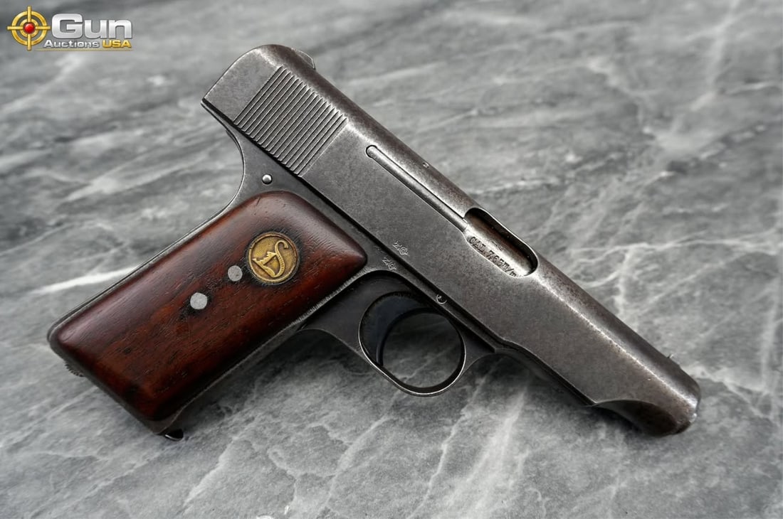 DEUTSCHE WERKE Ortgies 7.65 Semi Auto Pistol, 3.25" Barrel, Good Condition, Normal Handling Marks,: DEUTSCHE WERKE Ortgies 7.65 Semi Auto Pistol, 3.25" Barrel, Good Condition, Normal Handling Marks, Shiny Bore, Tight Action, sn:64439German-manufactured pistol chambered in 7.65mm, produced at the Erf