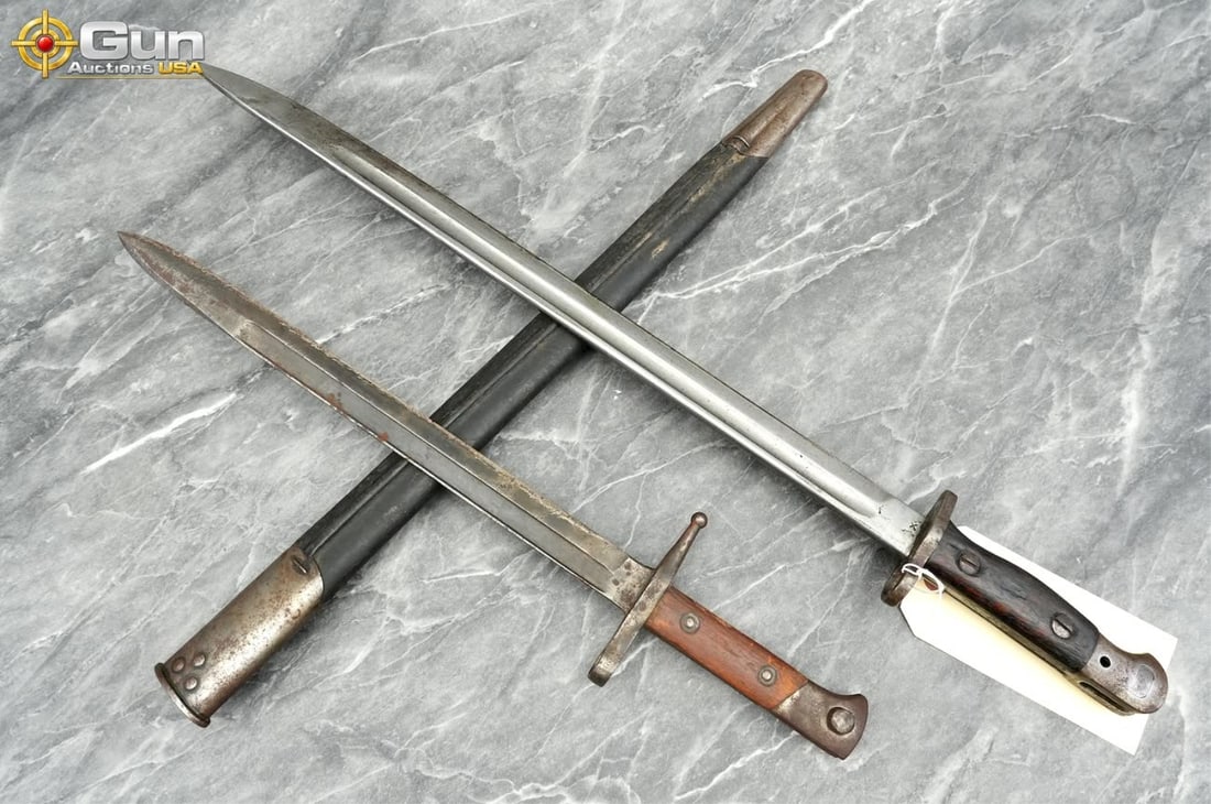 British and Italian military bayonets, Fair Condition Includes a British Pattern 1907 bayonet: British and Italian military bayonets, Fair ConditionIncludes a British Pattern 1907 bayonet manufactured by Wilkinson with scabbard, and Italian Model 1891 Carcano bayonet marked Terni. (500445) (GSC