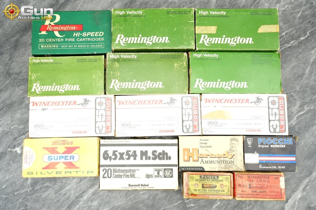 Assorted Remington, Winchester, Peters, etc. vintage ammunition Approx. 400 rounds in total. This (1 of 3)