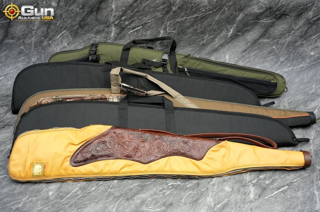 LOCAL PICK UP ONLY. Five padded soft rifle cases, in good condition. (GSCL23) (1 of 10)