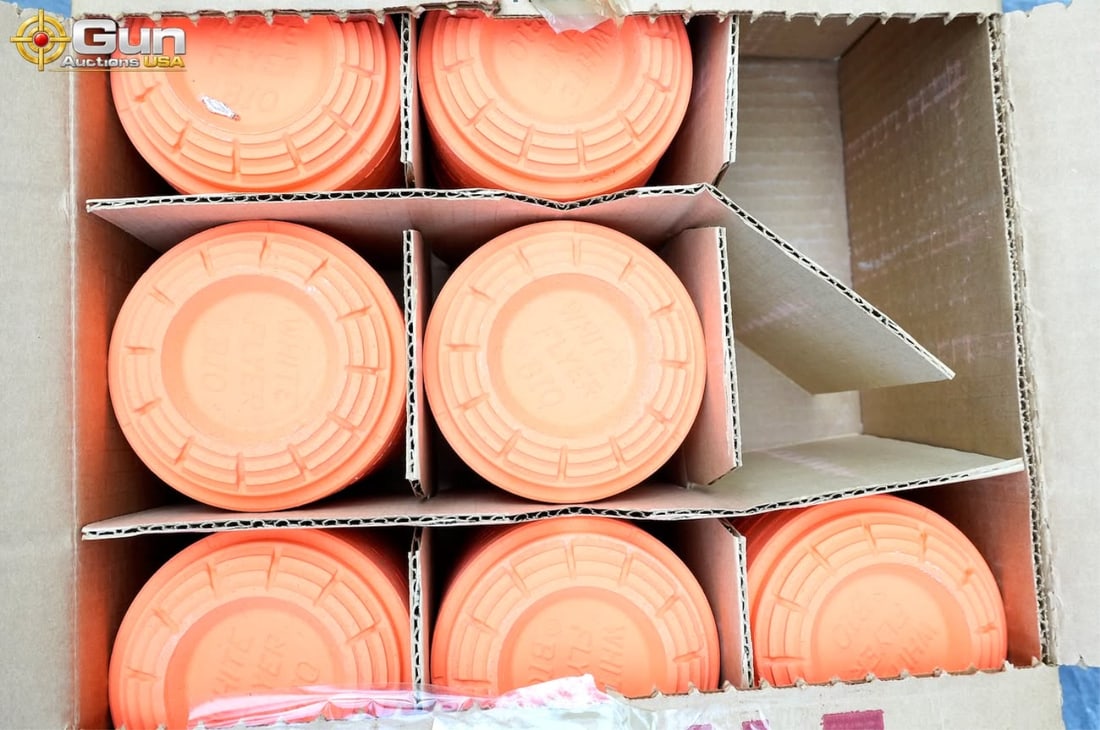 One box of White Flyer clay targets, 90 count, Like New Condition LOCAL PICKUP ONLY. This single box: One box of White Flyer clay targets, 90 count, Like New ConditionLOCAL PICKUP ONLY. This single box contains biodegradable targets designed for trapshooting, skeet shooting, and sporting clays. (50031