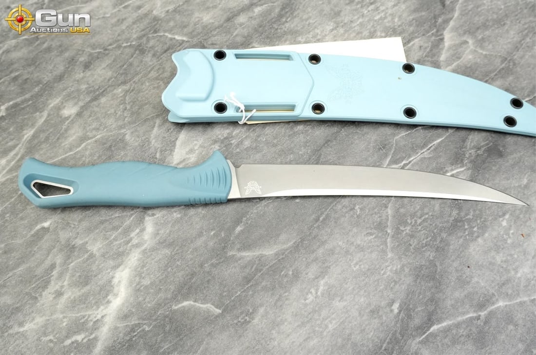 Benchmade 18010 Fishcrafter 7" Fillet Knife ? CPM-MagnaCut Steel Specifications: 7.0" Blade | 12.0" (1 of 8)