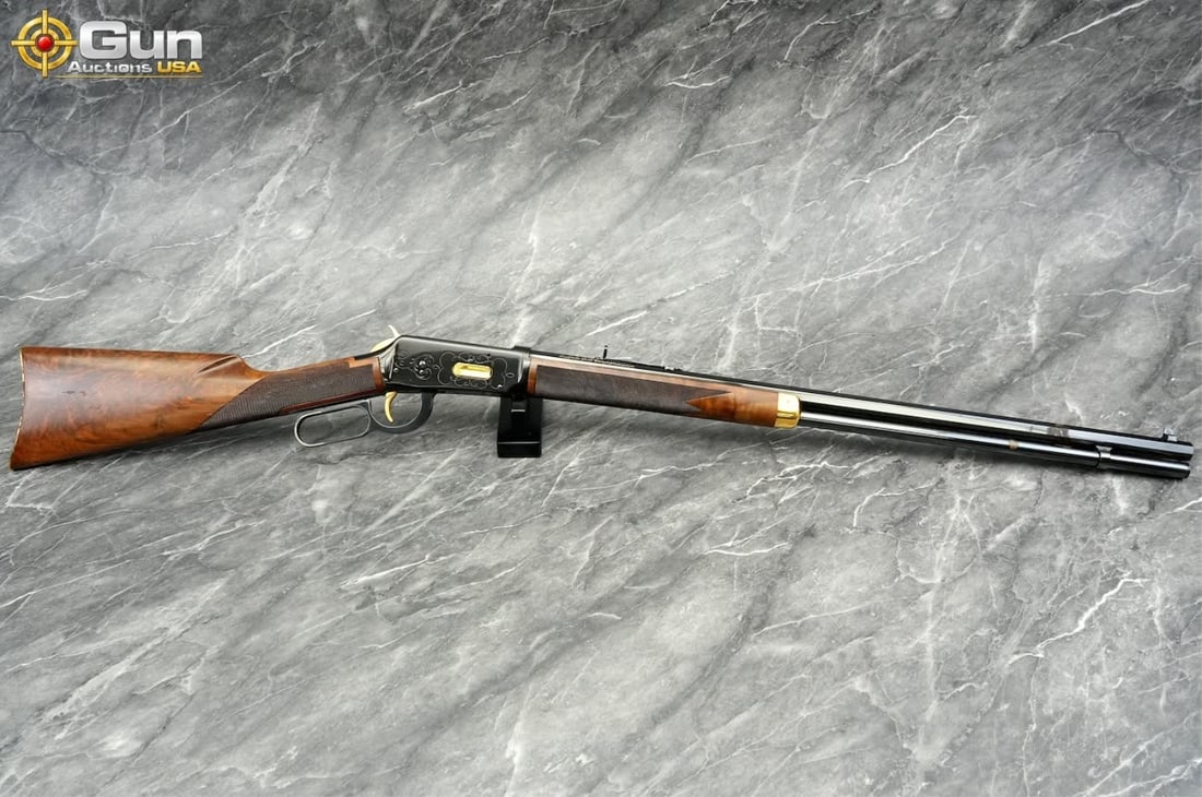 WINCHESTER .30-30 BUFFALO BILL LEVER: Winchester BUFFALO BILL COMMEMORATIVE .30-30 OCTAGONAL Barrel, 25.5" Barrel, Good Condition, Normal Handling Marks, Shiny Bore, Tight Action, sn:WFC55This 1968 Winchester commemorative rifle honors