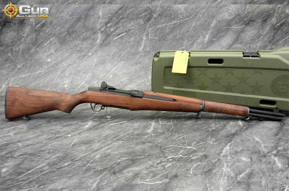 SPRINGFIELD M1 GARAND .30 CAL RIFLE: Springfield US M1 GARAND .30 Cal. Semi Auto Rifle, 23.25" Barrel, Like NEW, sn:2255594This Springfield M1 Garand features a walnut stock with a full-length handguard secured by a barrel band, and slin