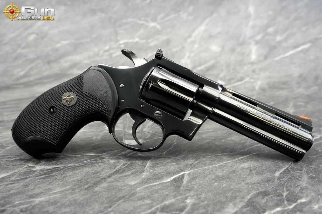 COLT DIAMONDBACK .38 SPECIAL REVOLVER (1 of 14)