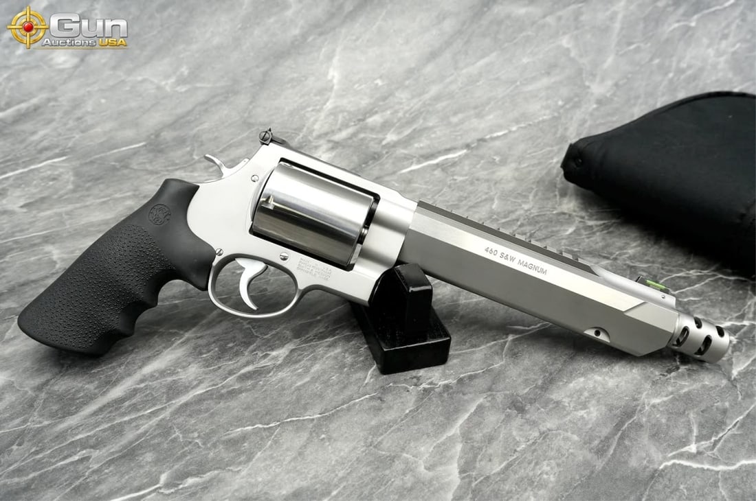 S&W 460 PC .460 S&W MAG REVOLVER: S&W 460 PERFORMANCE CENTER .460 S&W MAGNUM Revolver, 8.75" Barrel, Excellent Condition, Shiny Bore, Tight Action, sn:DKA6922Built on Smith & Wesson's massive X-Frame, this Performance Center Model