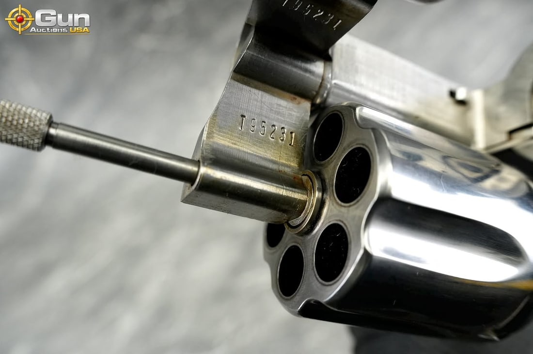 COLT PYTHON .357 MAG REVOLVER 6in - 5