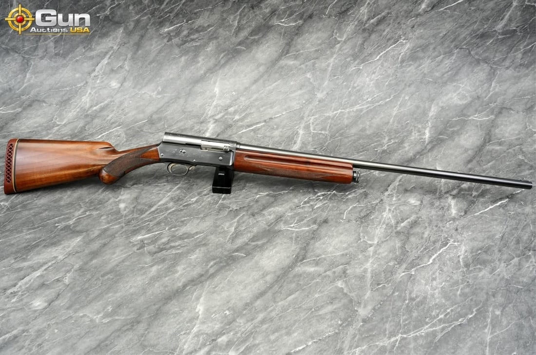 BROWNING SWEET SIXTEEN 16GA SEMI SHOTGUN (1 of 20)