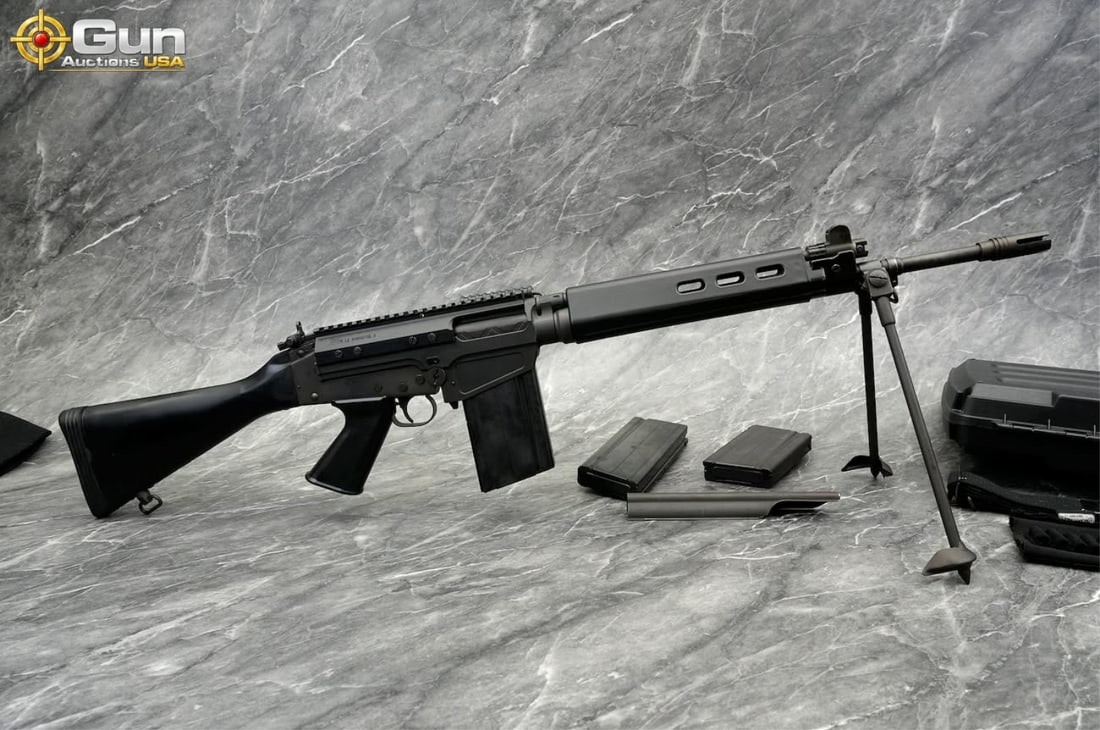 DSA SA58 .308 WIN RIFLE: DSA INC. SA58 308 Win THREADED BARREL Semi Auto Rifle, 16.25" Barrel, Excellent Condition, Shiny Bore, Tight Action, sn:DSA23769This DSA SA58 is an FAL-pattern rifle finished in matte black, with a