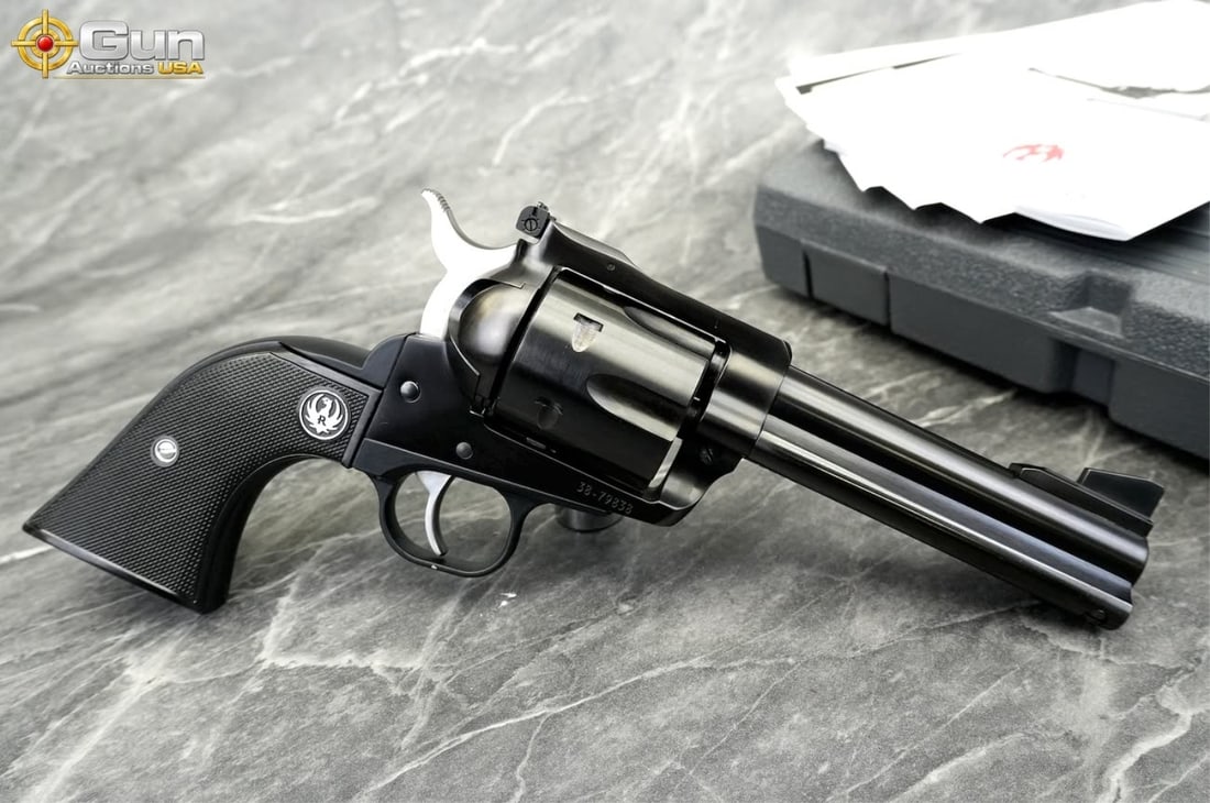 RUGER BLACKHAWK .45 REVOLVER (1 of 15)