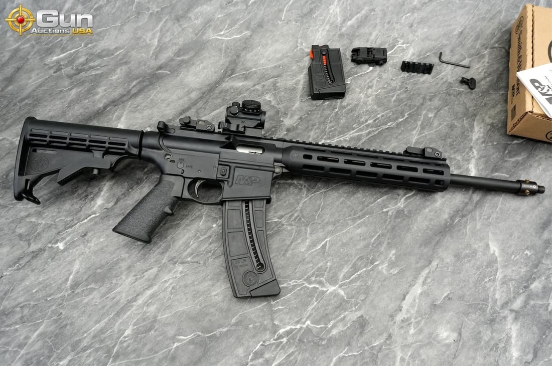 S&W M&P 15-22 .22 LR SEMI AUTO RIFLE: S&W M&P 15-22 .22 LR Semi Auto Rifle, 16" Barrel, Excellent Condition, Shiny Bore, Tight Action, sn:DER8540This rimfire modern sporting rifle mirrors the AR-15 platform in a matte black finish, with a