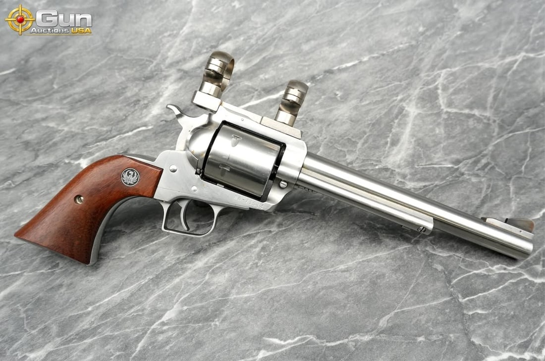 RUGER SUPER BLACKHAWK .44 MAG REVOLVER (1 of 12)