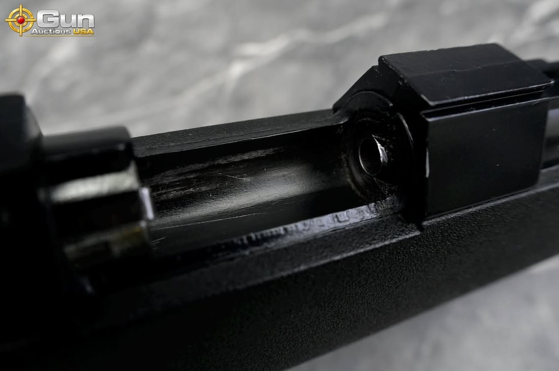 DAISY 8 .22 BOLT RIFLE - 3