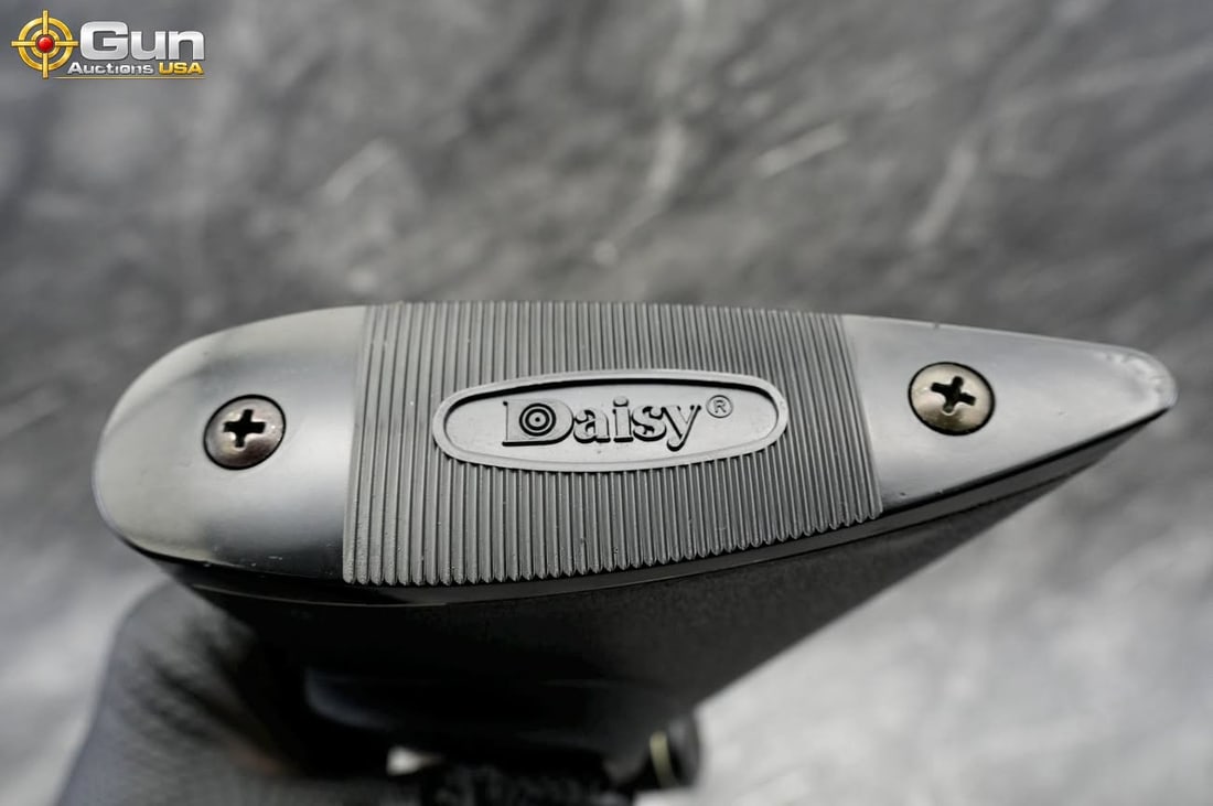 DAISY 8 .22 BOLT RIFLE - 9