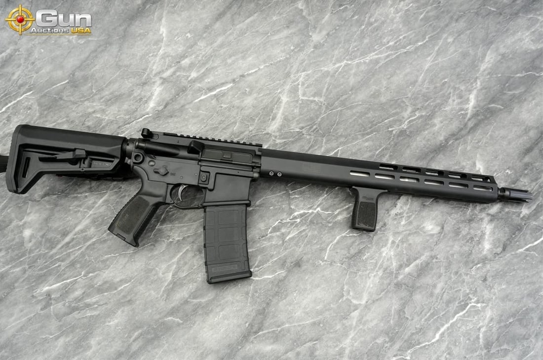 SIG SAUER SIGM400 5.56 SEMI RIFLE: SIG SAUER SIGM400 5.56 NATO THREADED BARREL Semi Auto Rifle, 16" Barrel, Excellent Condition, Shiny Bore, Tight Action, sn:20L080516This AR-pattern semi-automatic rifle wears a matte black finish