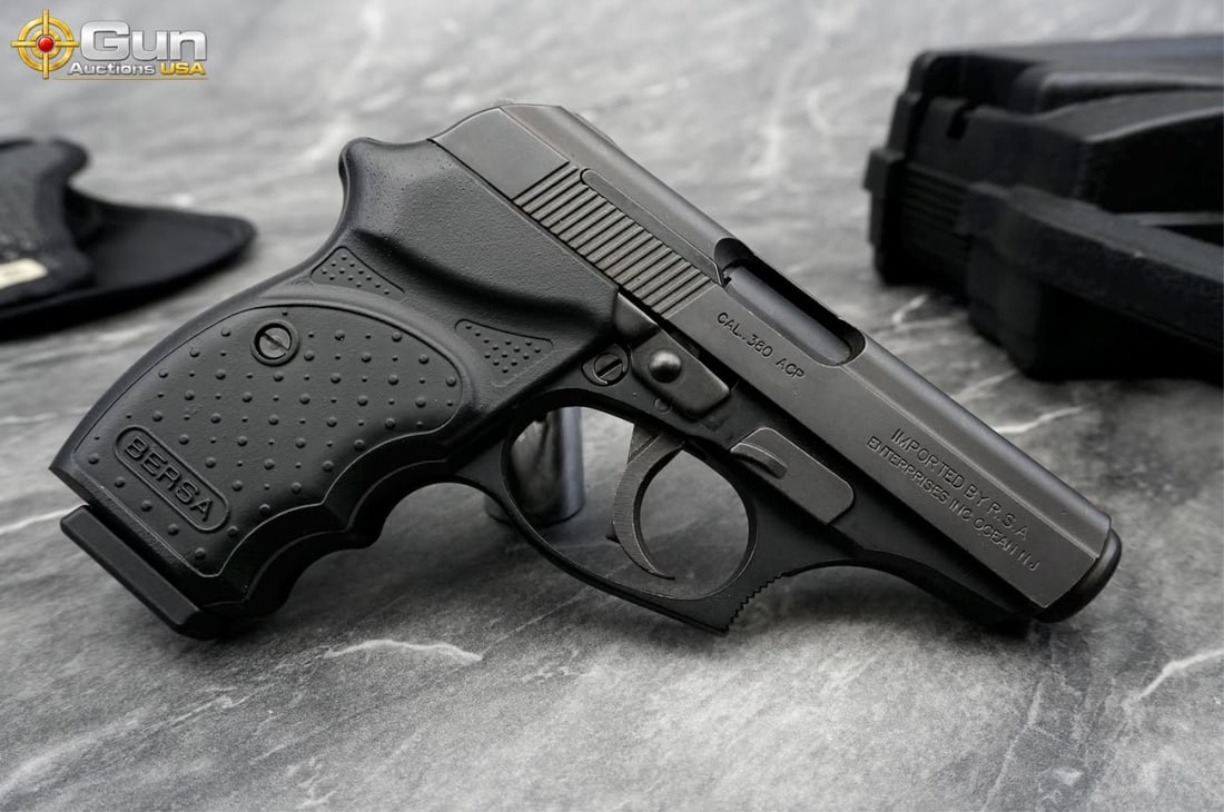BERSA THUNDER .380 SEMI PISTOL: BERSA S.A. 380cc THUNDER .380 ACP Semi Auto Pistol, 3.25" Barrel, Excellent Condition, Shiny Bore, Tight Action, sn:B84780This compact pistol is chambered in .380 ACP and was manufactured in Ramos