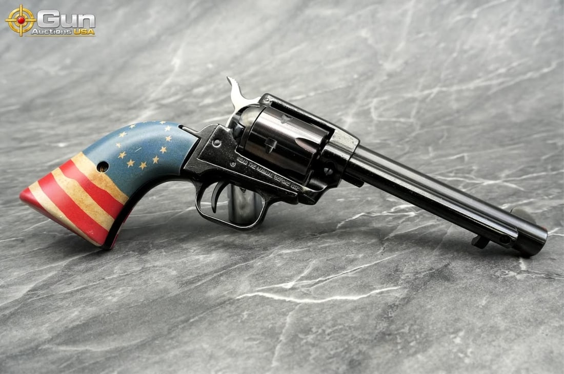 HERITAGE ROUGH RIDER .22 LR REVOLVER: Heritage ROUGH RIDER .22 LR Revolver, 4.75" Barrel, Good Condition, Normal Handling Marks, Shiny Bore, Tight Action, sn:17761407This six-shot Heritage Rough Rider single-action revolver features a blu