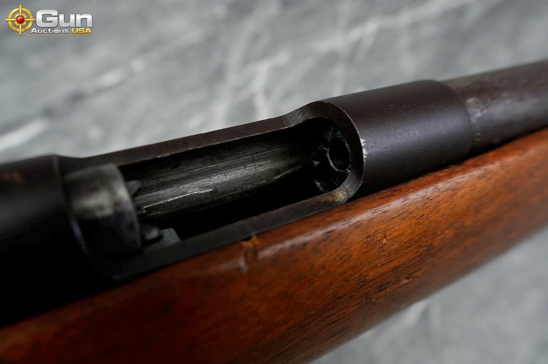 REMINGTON 511 .22 THREADED BOLT RIFLE - 3