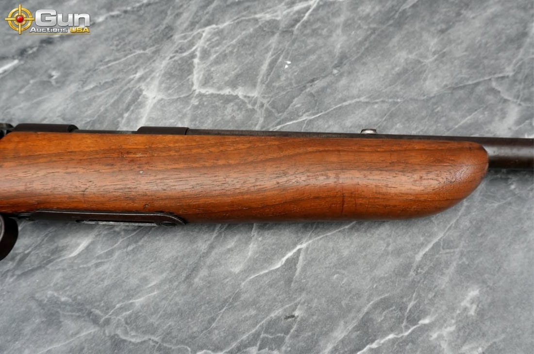 REMINGTON 511 .22 THREADED BOLT RIFLE - 9