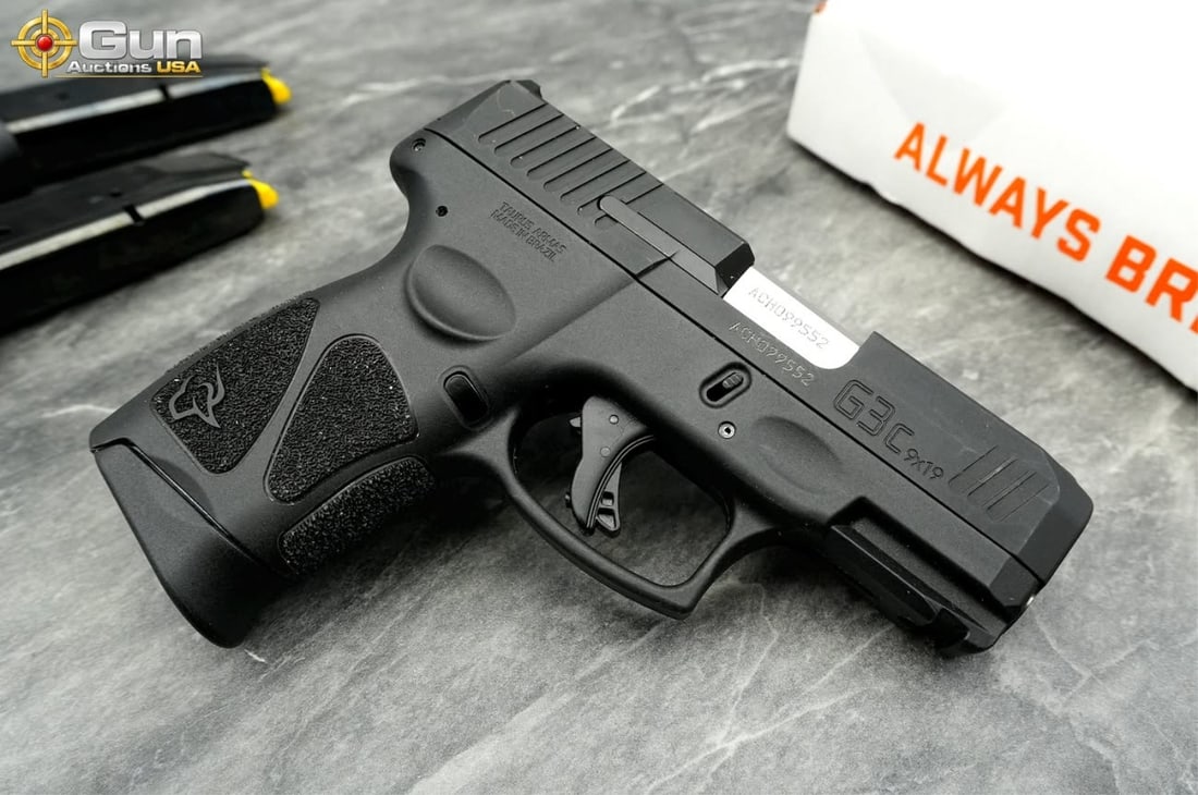 TAURUS G3C 9MM SEMI AUTO PISTOL: TAURUS G3C 9X19 Semi Auto Pistol, 3" Barrel, Excellent Condition, Shiny Bore, Tight Action, sn:ACH099552This compact striker-fired pistol chambered in 9x19mm wears an all-black matte finish