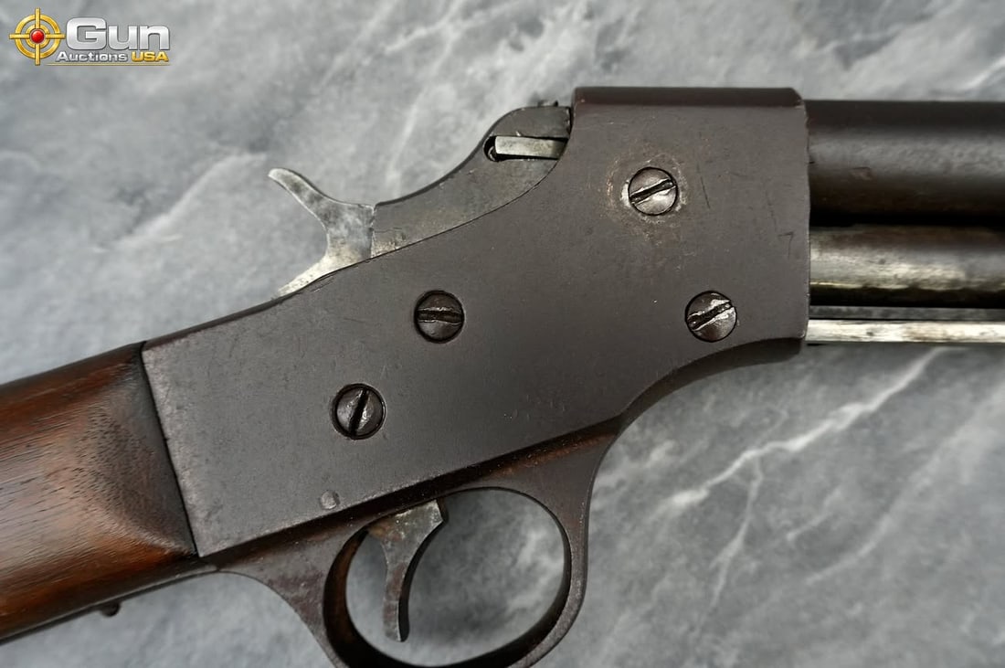 STEVENS VISIBLE LOADER .22 PUMP RIFLE - 2